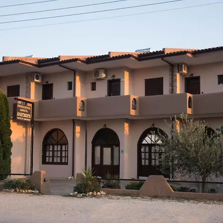 Palm Tree Апартаменты *